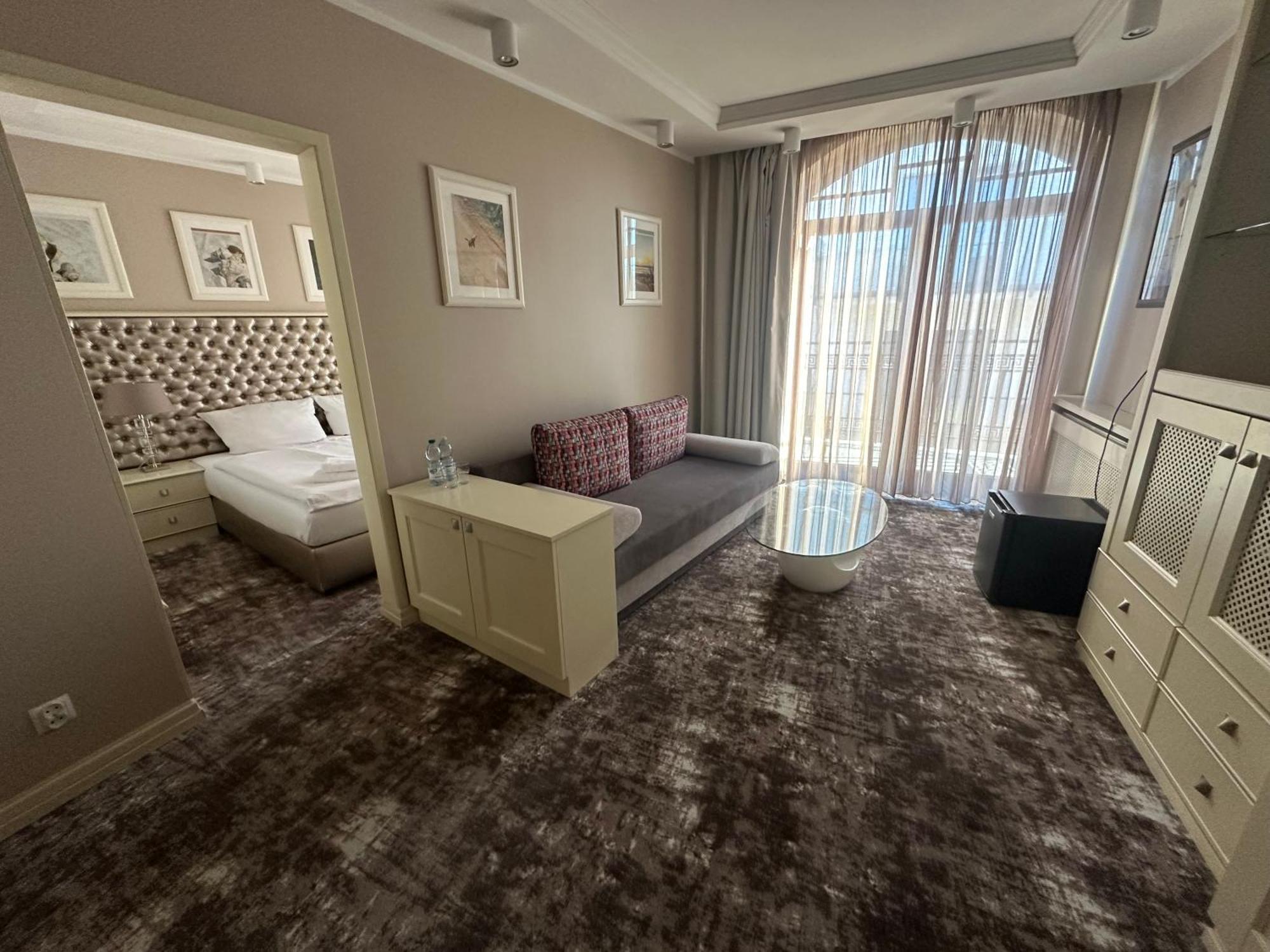 Trofana Wellness & 3*